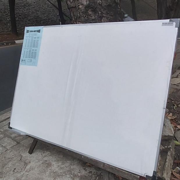 

white board gantung 120 x 90 cm