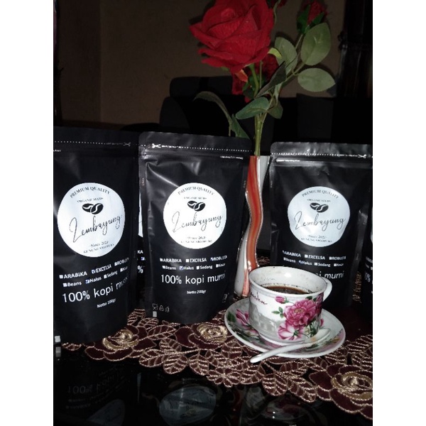 

ROBUSTA,ARABIKA,EXELSA......KOPI CLASSIC JAWA......100% KOPI MURNI