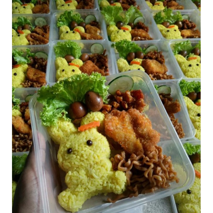 

Nasi kuning bento reguler