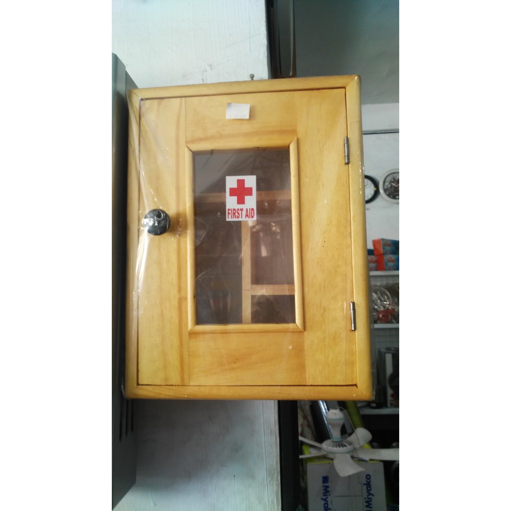 Kotak obat P3k lemari obat  Terlaris