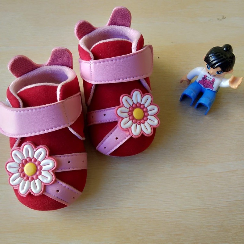 SEPATU BAYI CEWE NEW BORN 0-18 BULAN