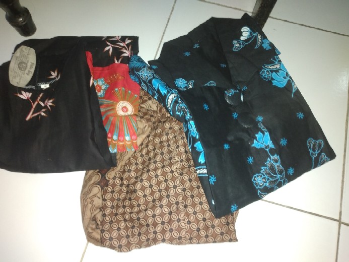 #bayar Di Tempat Terlaris Serut Genes Jelita Tunic Navbor Yelbor Whitbor Creambor Tunik Batik Modern