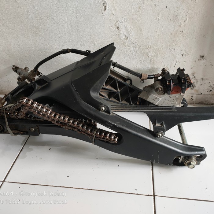 {ElvinaStore} arm r15 vva set rem atau r15 v3 Limited