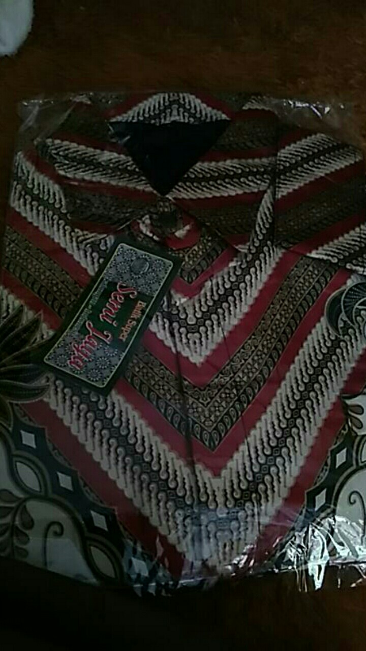 Kemeja Batik Pria Semi Sutra Lengan Panjang 100% Tidak Luntur Pake Furing Istimewa
