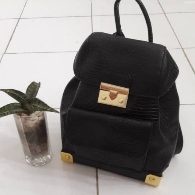 PRELOVED Ransel Charles and Keith