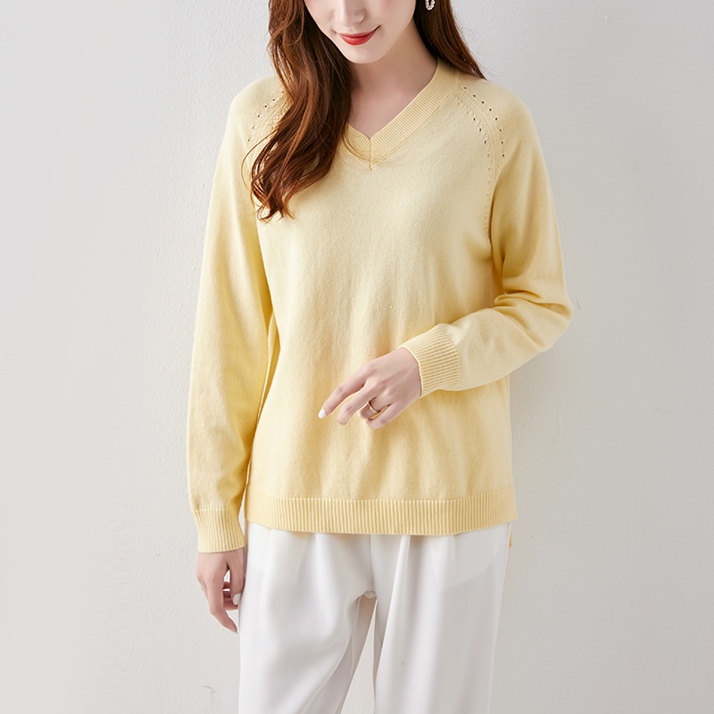 【Elegant】Korean V-neck Blouse 2332