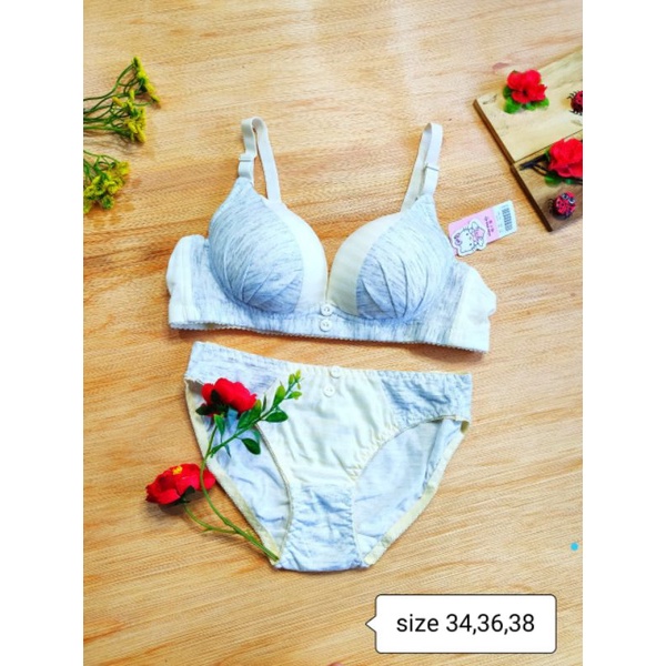1 Set Celana Dalam dan BH