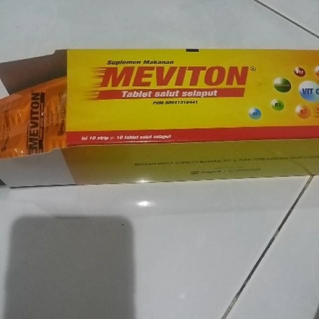 Meviton/ vitamin c/vit c per strip isi 10 tab