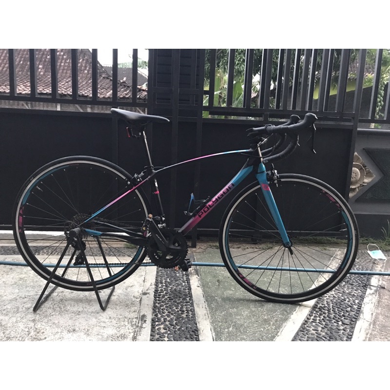 roadbike polygon divine r5 size 46 / S bekas berkualitas mantap