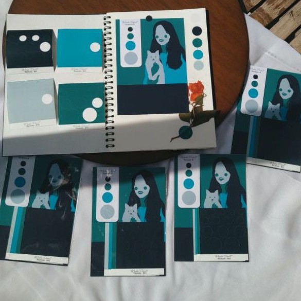

PANTONE B Sticker dot dengan tema warna biru