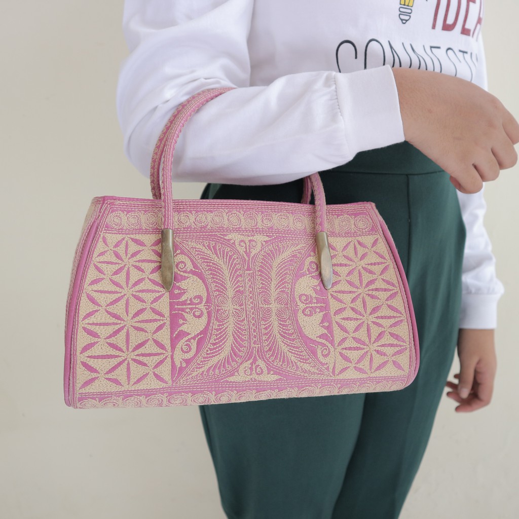 Preloved- Tas Etnik Aceh Merah Muda (Z03)