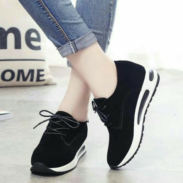 Sneakers SEPATU KETS TALI GT (HITAM) Wanita
