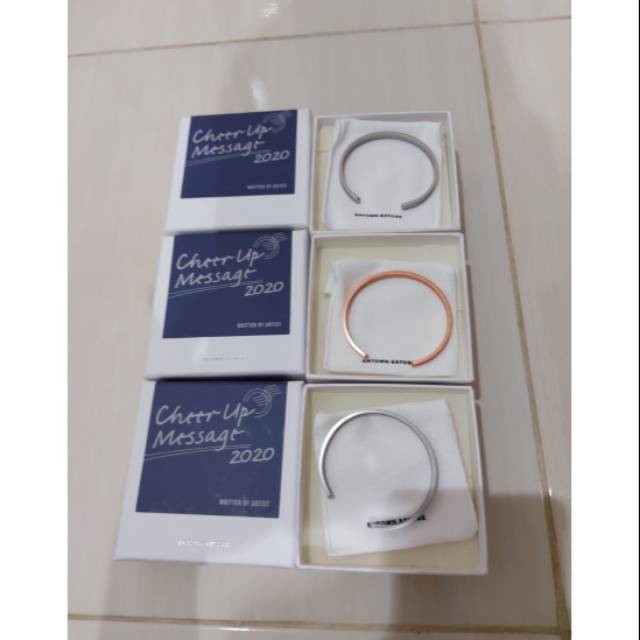 [READY STOCK] EXO Cheer Up Bracelet