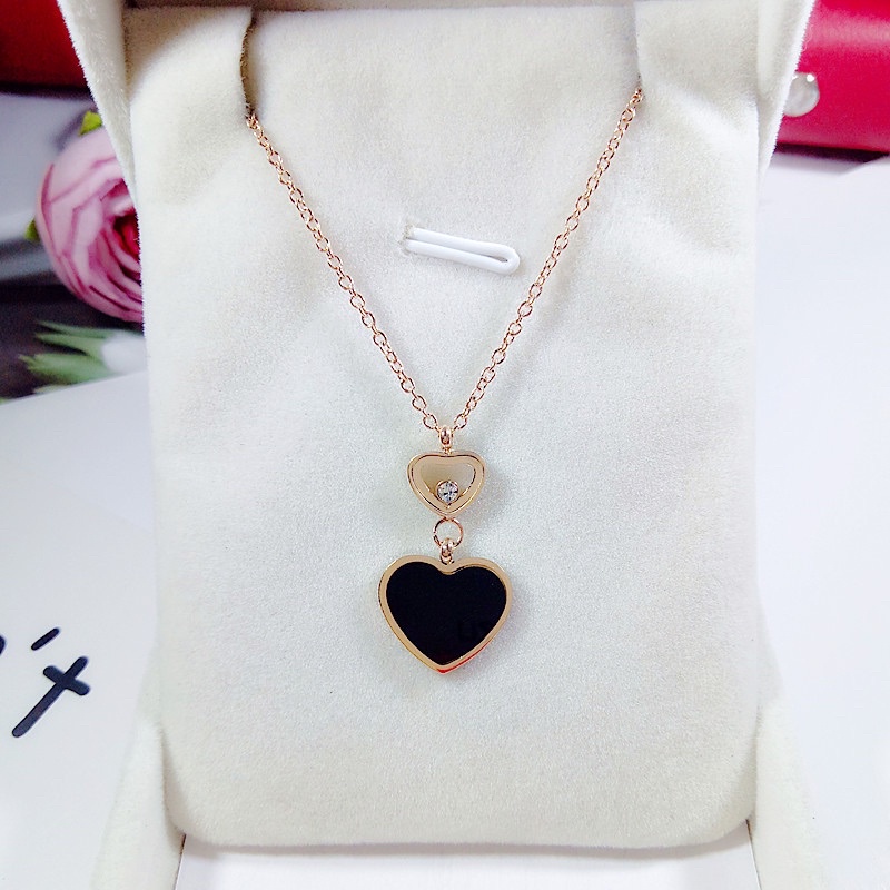 Kalung love moonaly warna titanium anti karat