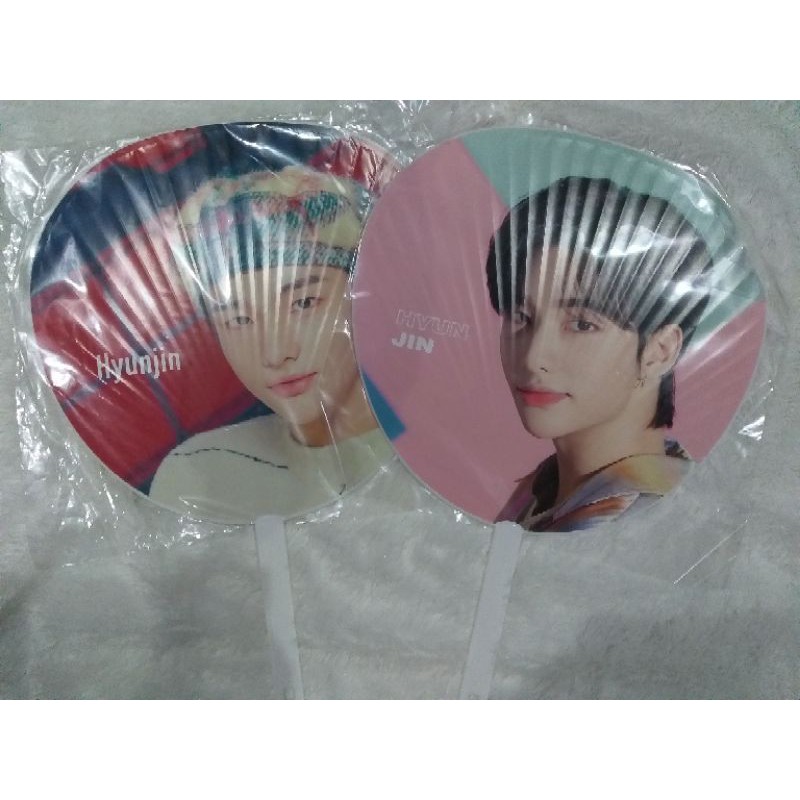 UCHIWA / HAND FAN STRAY KIDS HYUNJIN