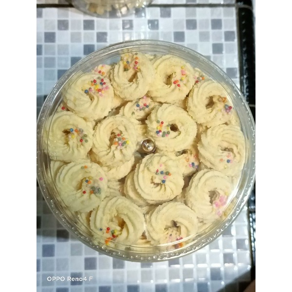 

kue semprit