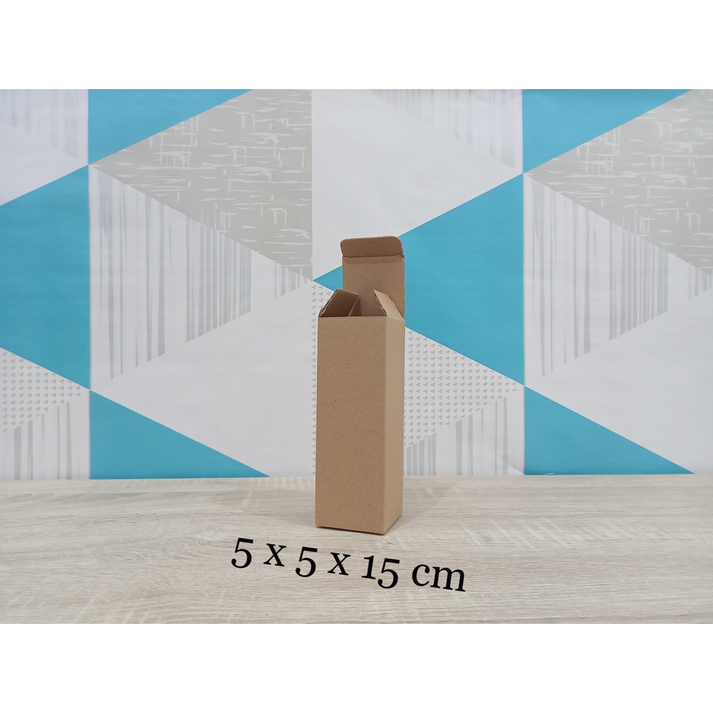 

Kardus 5 x 5 x 15 cm....Die Cut kotak aksesoris dll