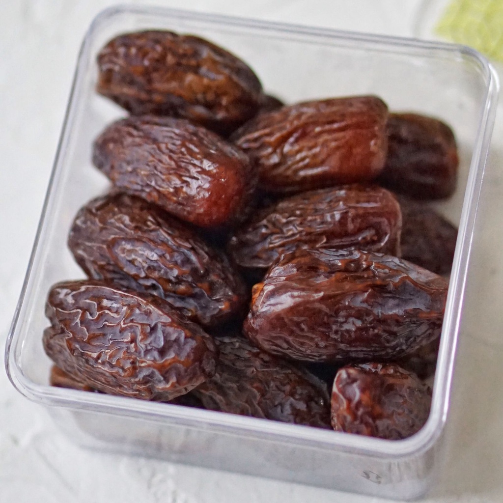 

Kurma Medjool Jumbo Dates 300gr