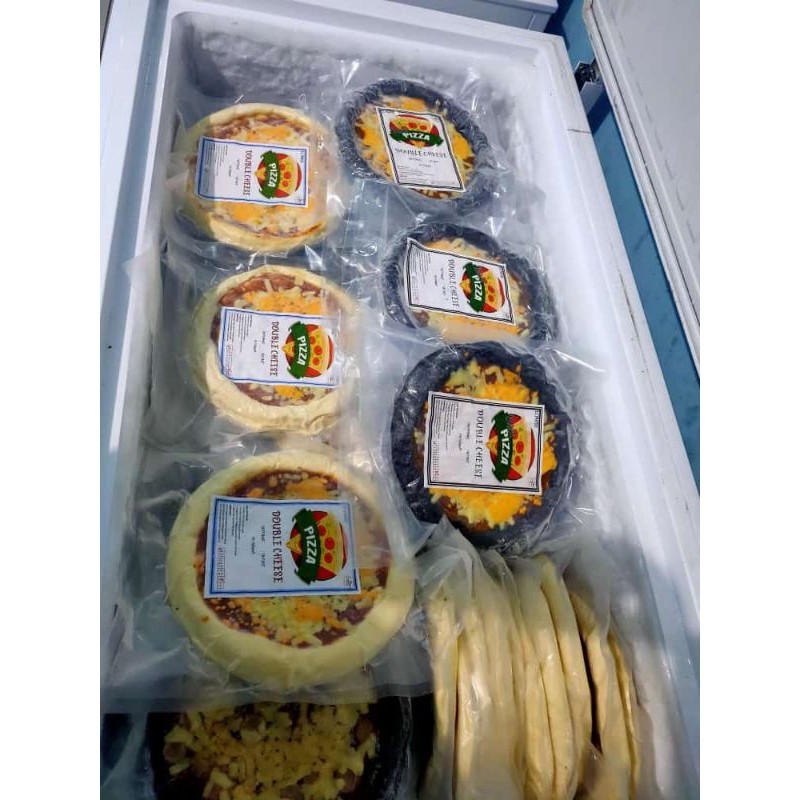 

Pizza Mozarella diameter 20cm