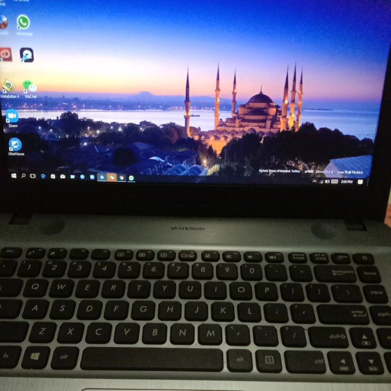 laptop asuz