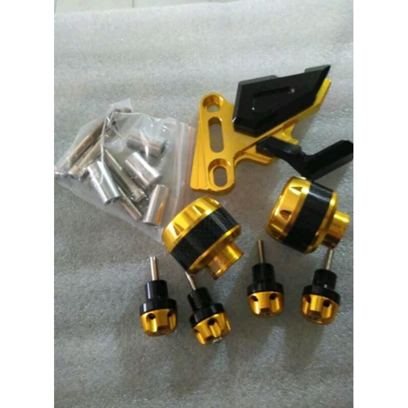 Paketan variasi motor satu set cover  kaliper jalu AS  dan baut spakbor Nmax_aerox 155