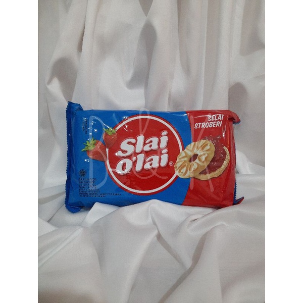 biskuit slai olai 192 gram strawberry (kemasan baru)