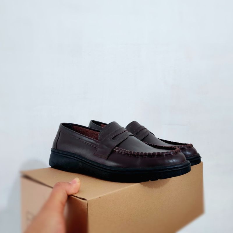 TOM'S - Sepatu Kulit Pria Handmade - BCT Coklat