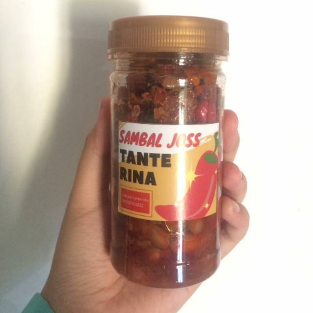 

Sambal baby cumi dari @dapurtanterina Muara teweh kalimantan