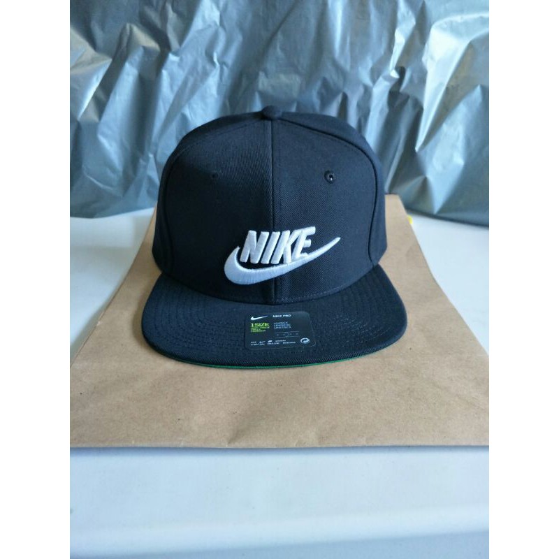 Topi Nike Futura Pro Snapback Cap Black Pine Green