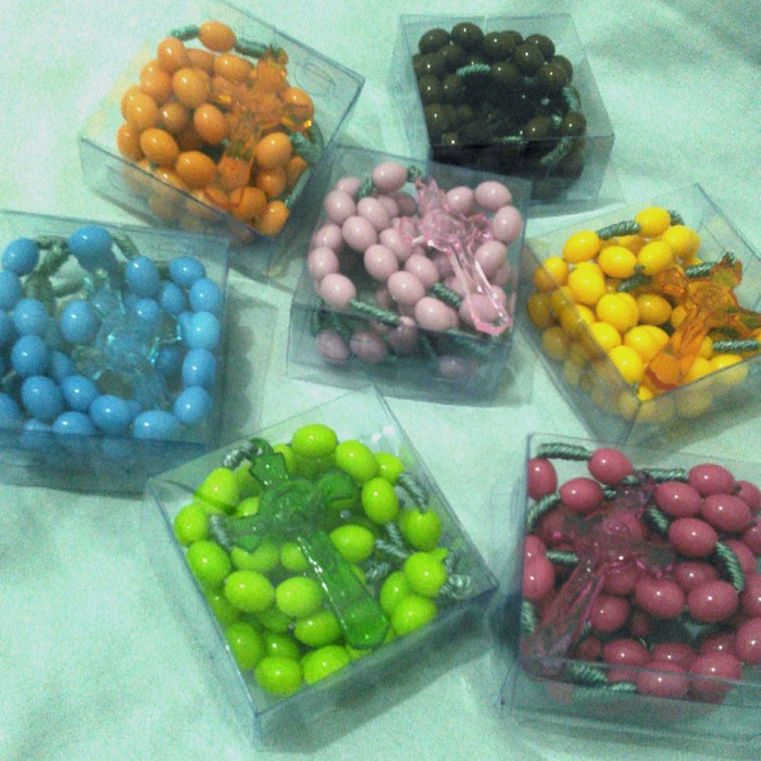 

30pcs Grosir Preorder rosario pison akrilik tali kemas kotak mika