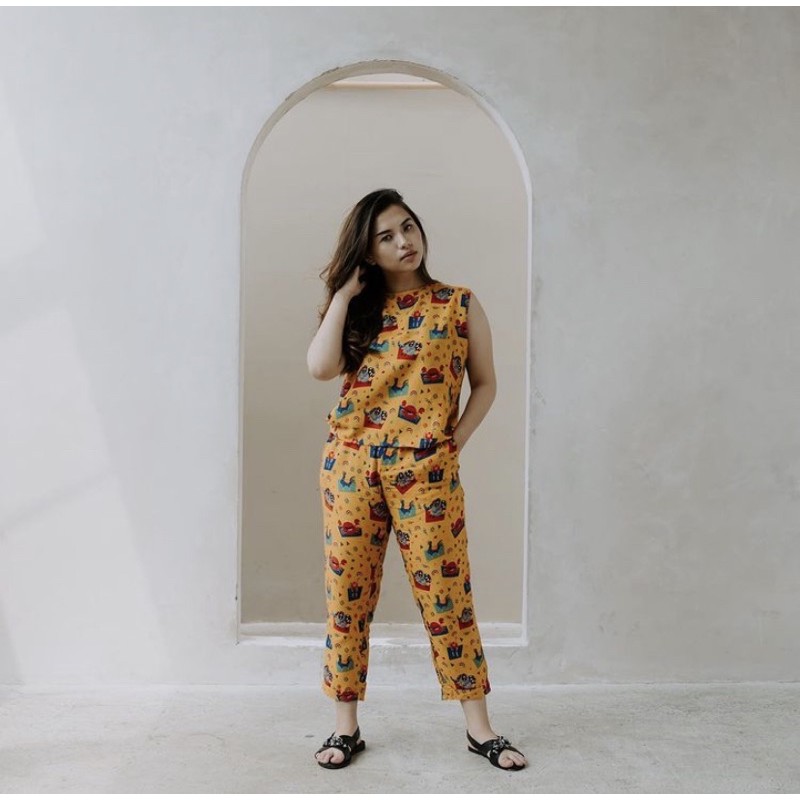 Damakara Asha Sleeveless Top