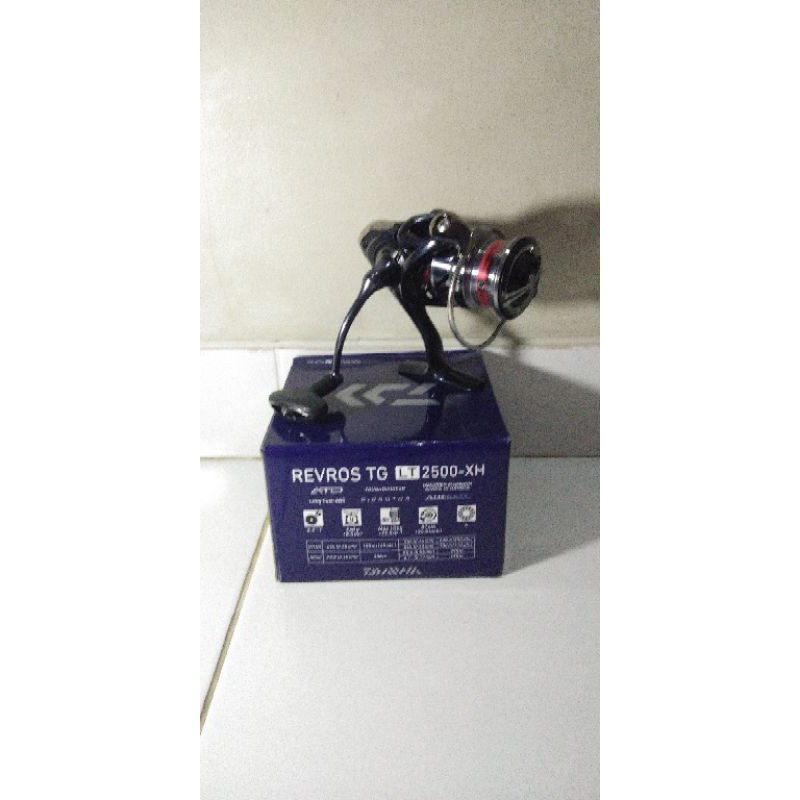 REL DAIWA REVROS TG LT 2500-XH