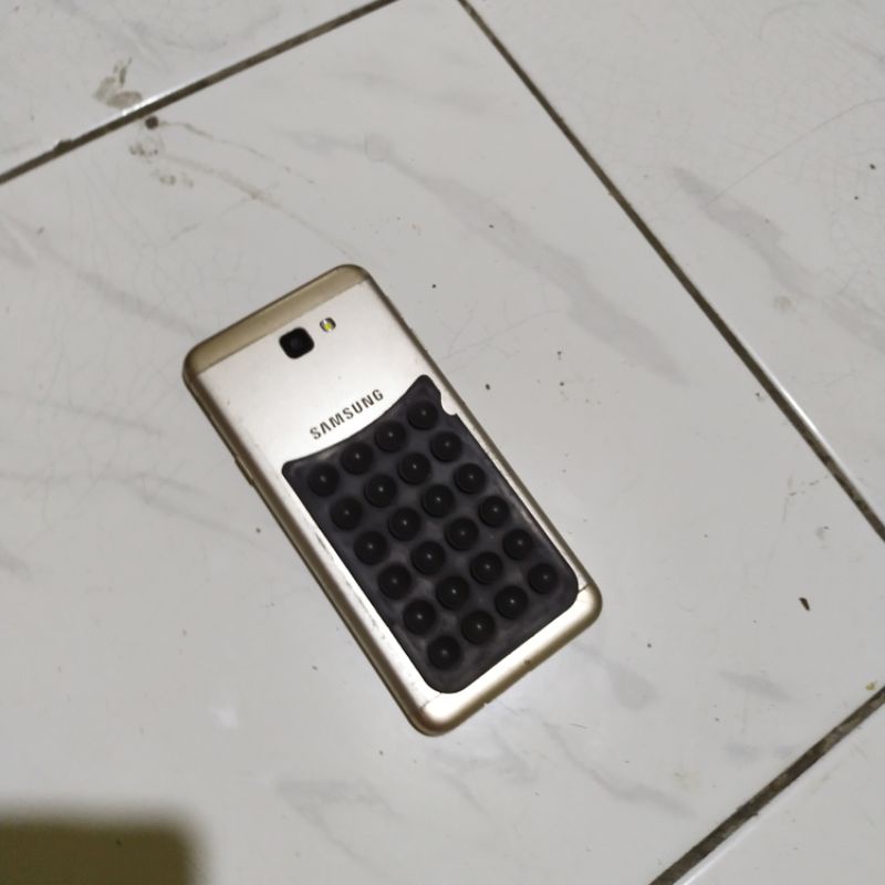 Samsung j5 frame second