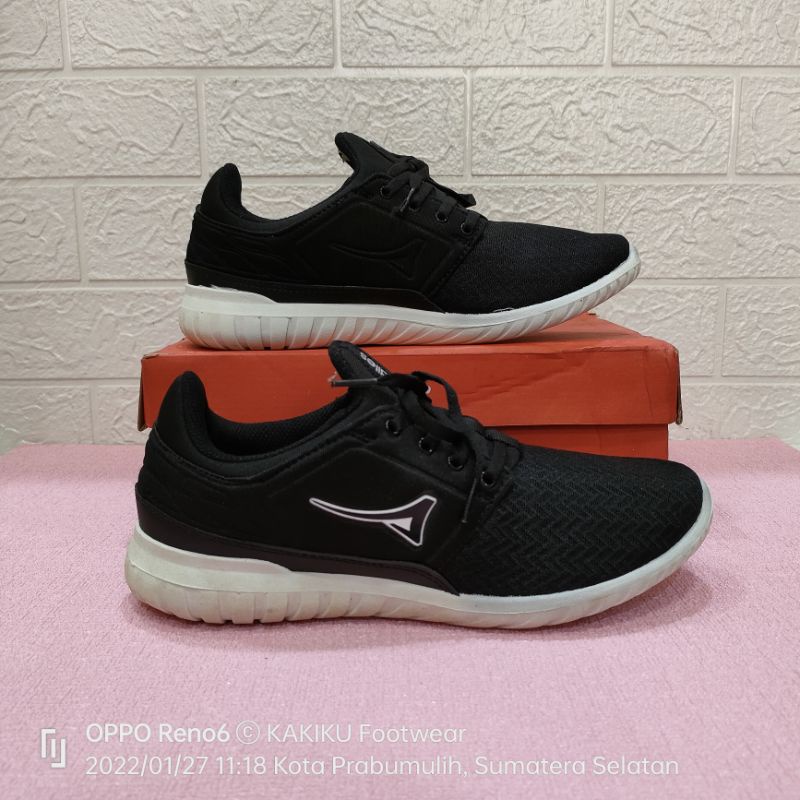[Original] ARDILES Sepatu Sneakers Wanita Zimma Hitam Putih
