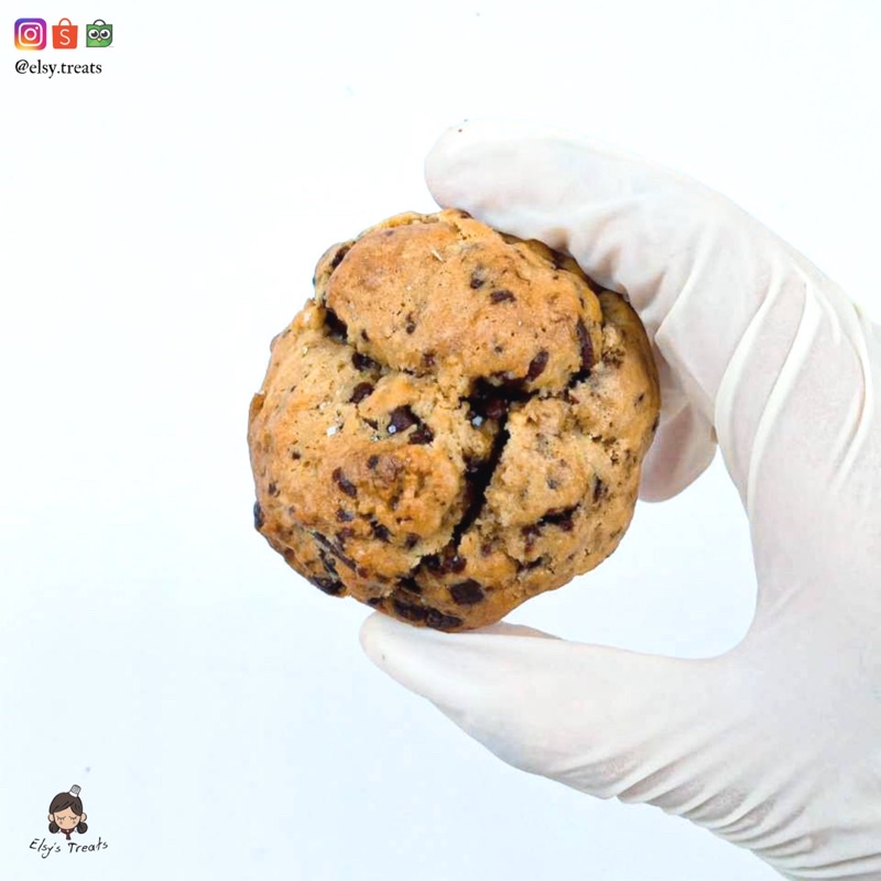 

NYC Style Thick Cookies by elsy.treats