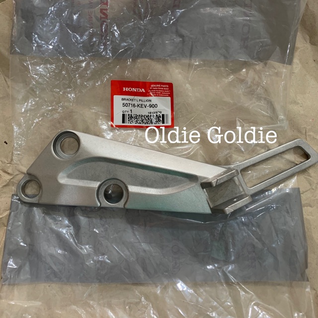 Dudukan Step Belakang Kiri Bracket L Pillion Honda Supra X 100 AHM 50716-KEV-900