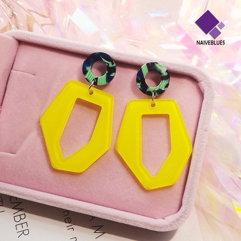 Anting Stud Panjang Bentuk Hexagon Hollow Lingkaran Bahan Akrilik Untuk Wanita