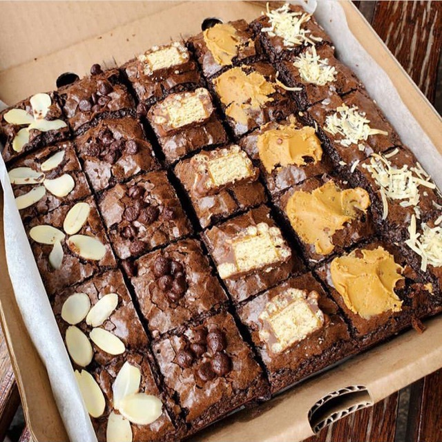 

Brownis Fudgy mix Beng Beng