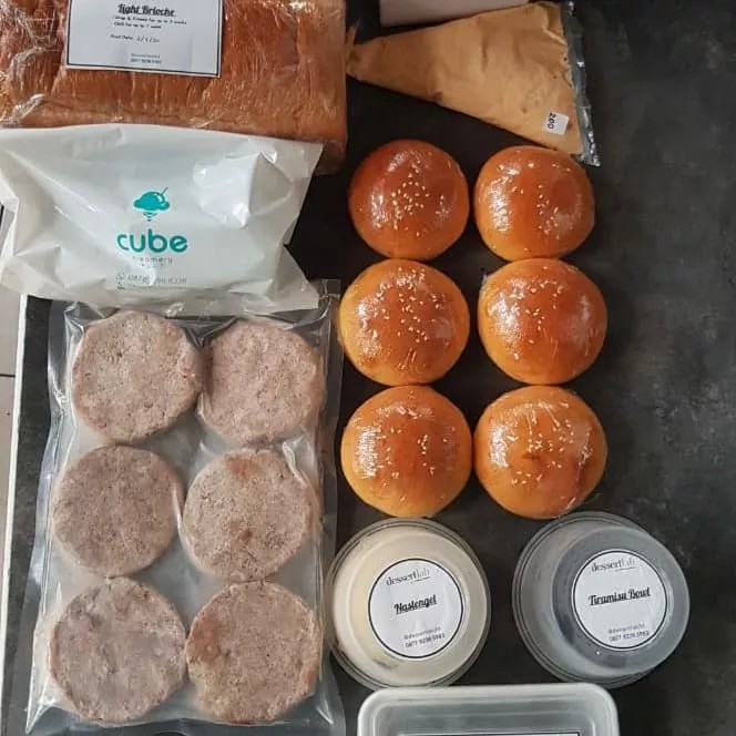 

DIY Burger at home (6pcs)