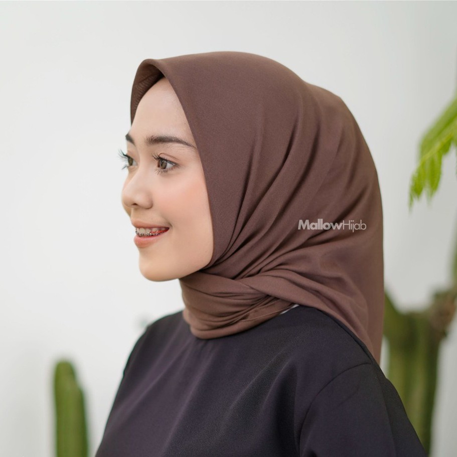 Basic Voal Hijab Segiempat Premium Voal by Mallow Hijab-Coffee