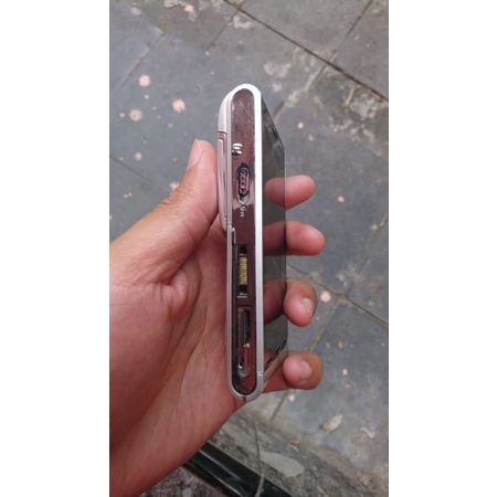 Sony Ericsson U1i Satio