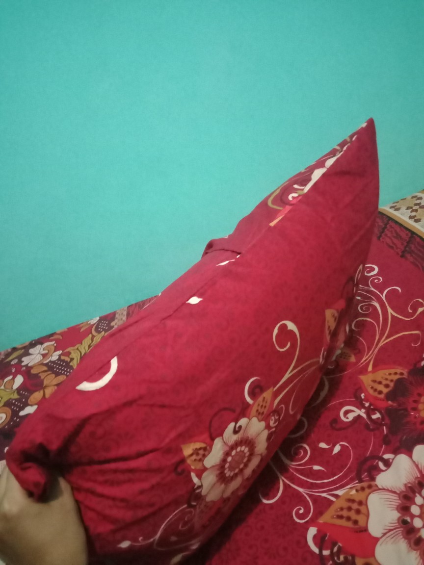 Bantal Tidur Hotel Brendis 100% Silikon Bagus Dan Berkualitas Lebih Berkualitas Dari Dacron