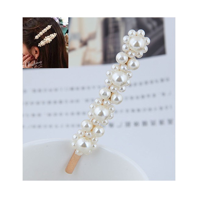 LRC Jepit Rambut Fashion Pearl Small Flower Hairpin A57692