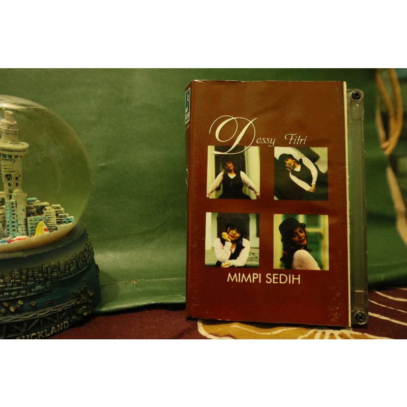 kaset dessy fitri mimpi sedih