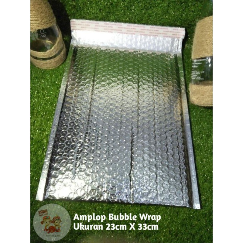 

AMPLOP BUBBLE SILVER / BUBBLE ENVELOPE SILVER FOIL UKURAN 23cm x 33cm