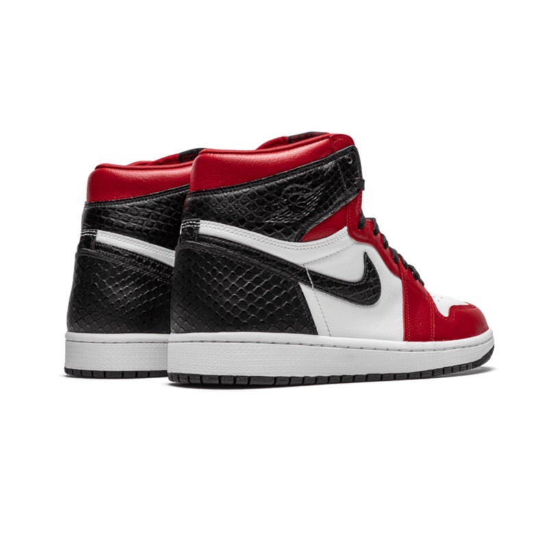 air jordan 1 chicago snake