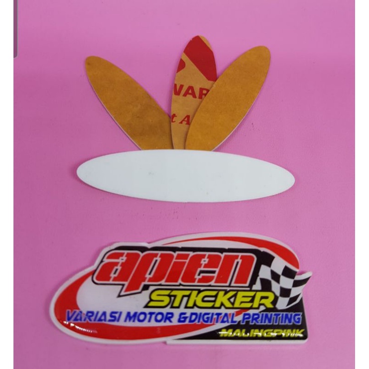 

PAPAN NAMA DADA OVAL/NAME TAG OVAL