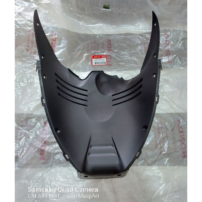 cover front lower dek penahan lumpur paruh paru pcx 150 K97 original