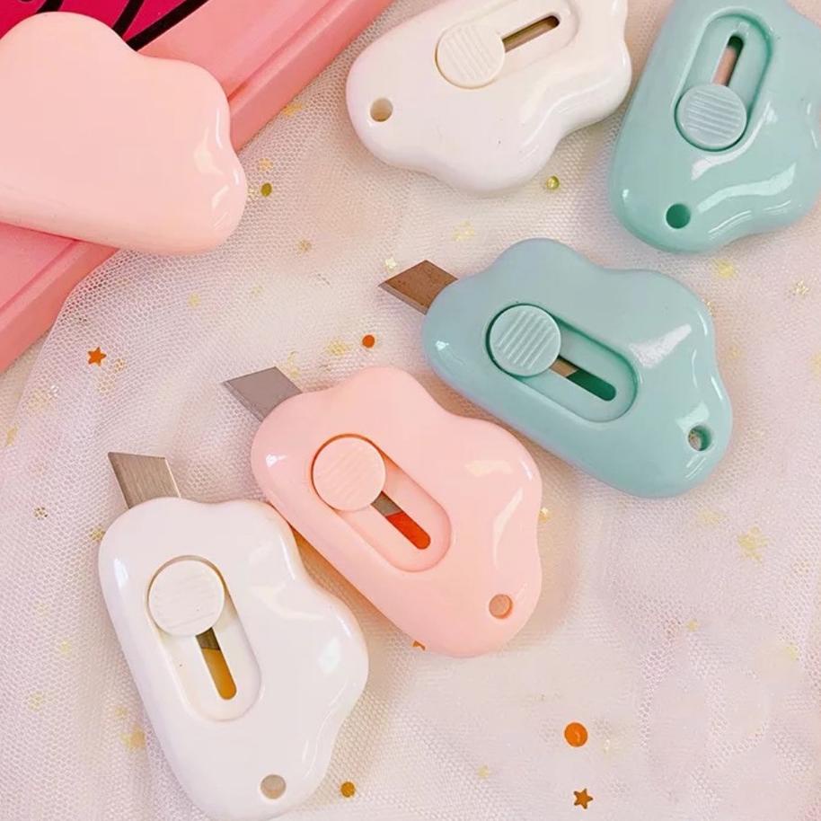 

ダ INDOMINI S006 Cutter Mini Portable Bentuk Oval Mini Cutter Polos Travel Kit Pemotong Kertas Paper Cutter Lucu Hot