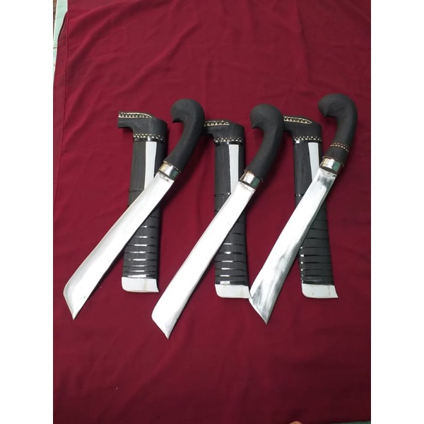 alat berkebun dan ngupas kelapa golok baja per asli banten